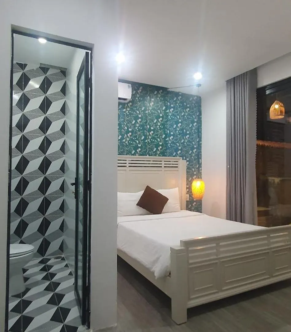Villa 68 4Br Free Pick-Up Airport & Billiards Close To My Khe Beach Da Nang