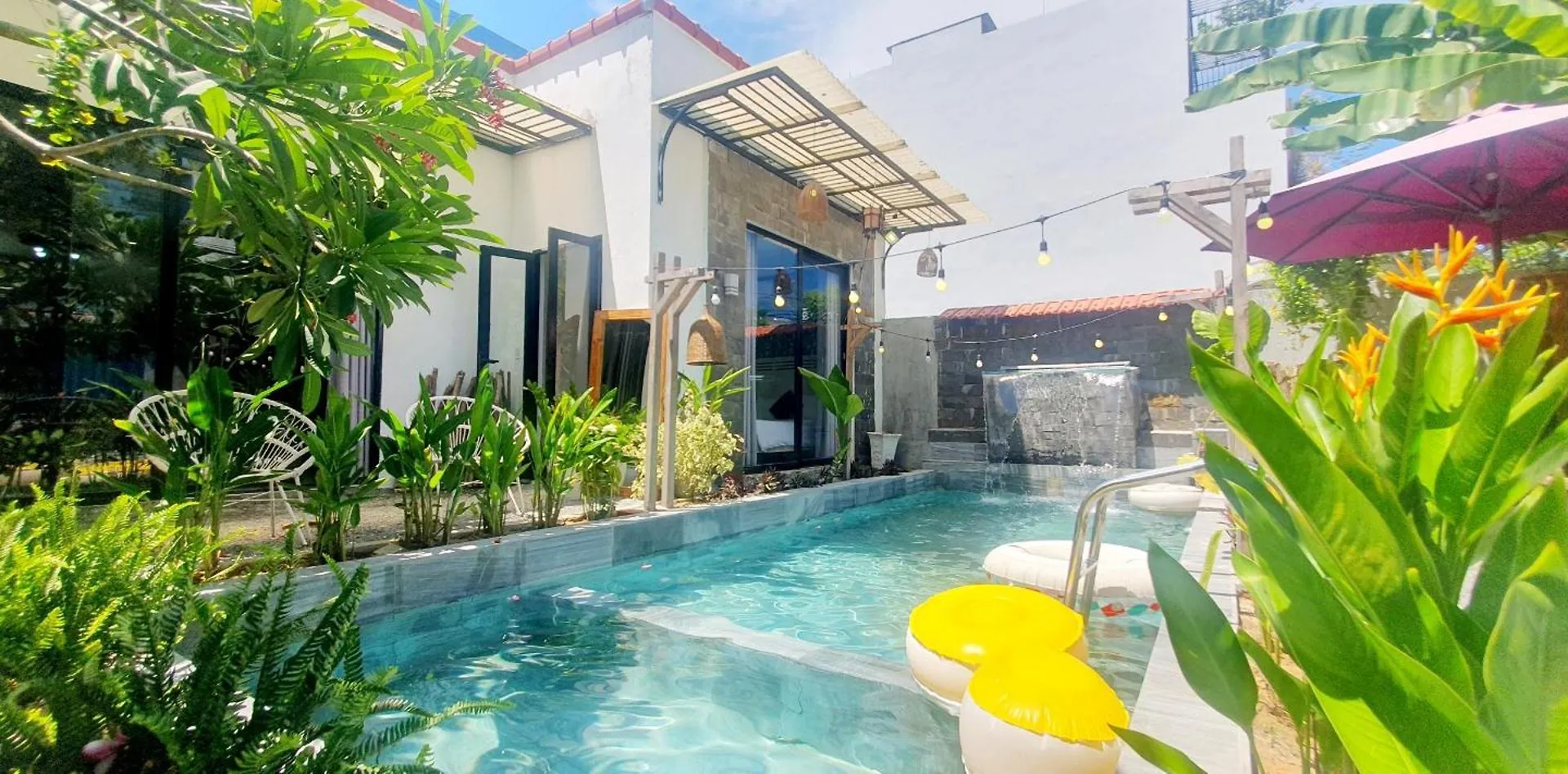 Villa 68 4Br Free Pick-Up Airport & Billiards Close To My Khe Beach Da Nang